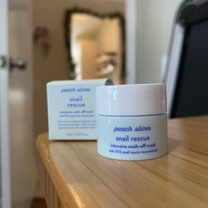5 for $25! ✨ Peach Slices Snail Rescue Intensive Wash-Off Mask